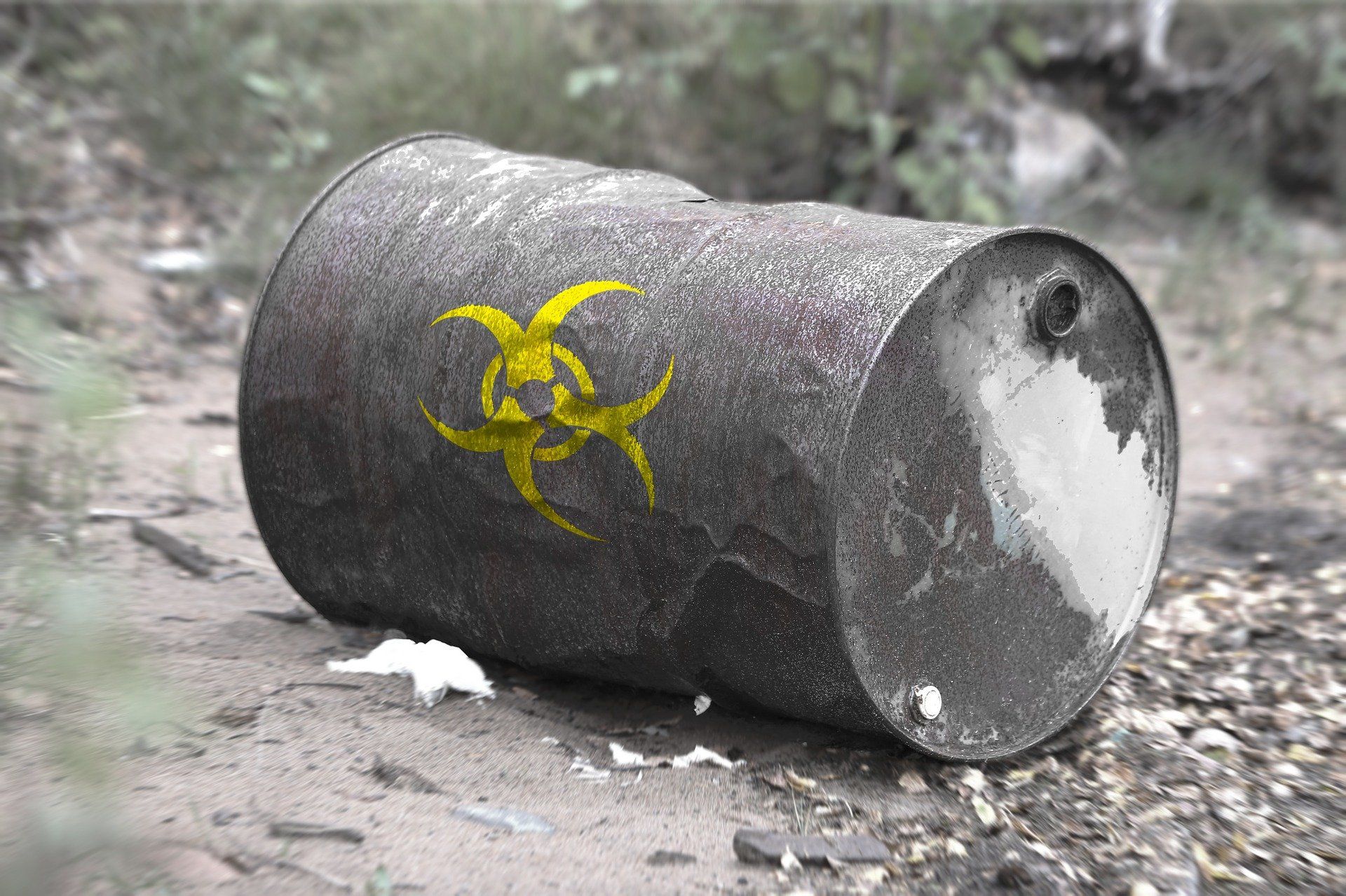 Interwencja w sprawie składowania odpadów toksycznych w Rębiszowie