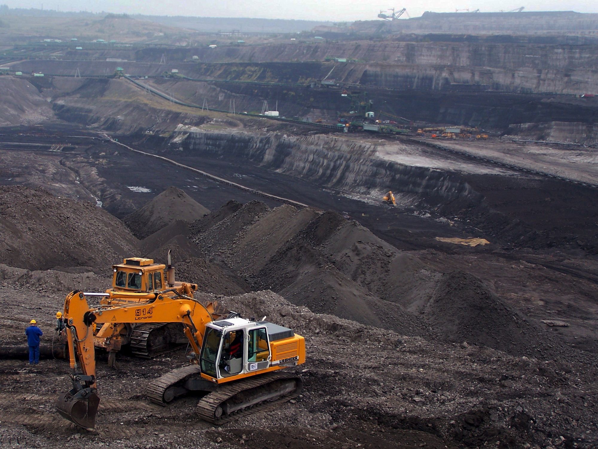 Przez arogancję rządu PiS Polska traci pół miliona euro dziennie przez dalszą działalność kopalni Turów